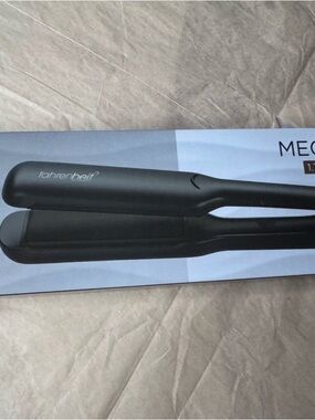 Fahrenheit Black Hair Straightener - Sleek Ceramic Flat Iron for thick and curly
